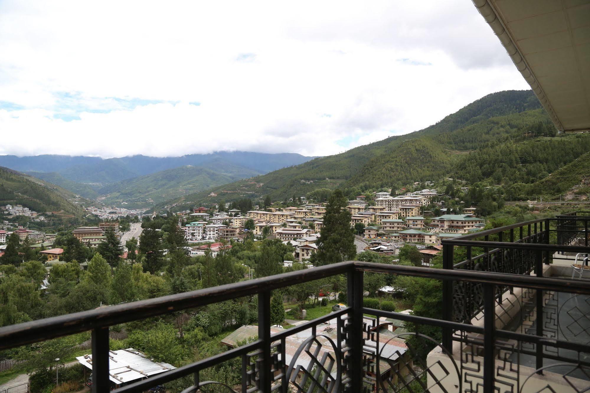 Bhutan Suites Thimphu Exterior photo